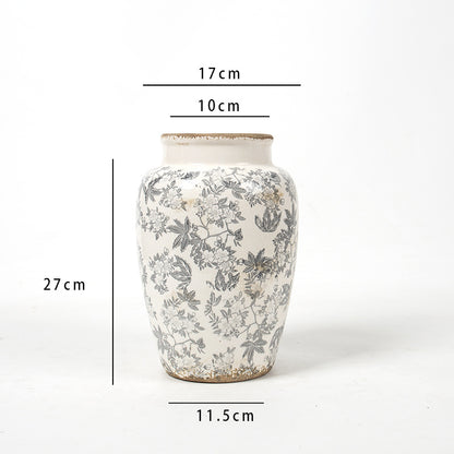 Florale Keramik Vase mit kunstvollem Design Brehn