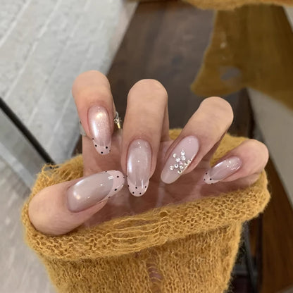 Elegante Stiletto-Nagelerweiterungen