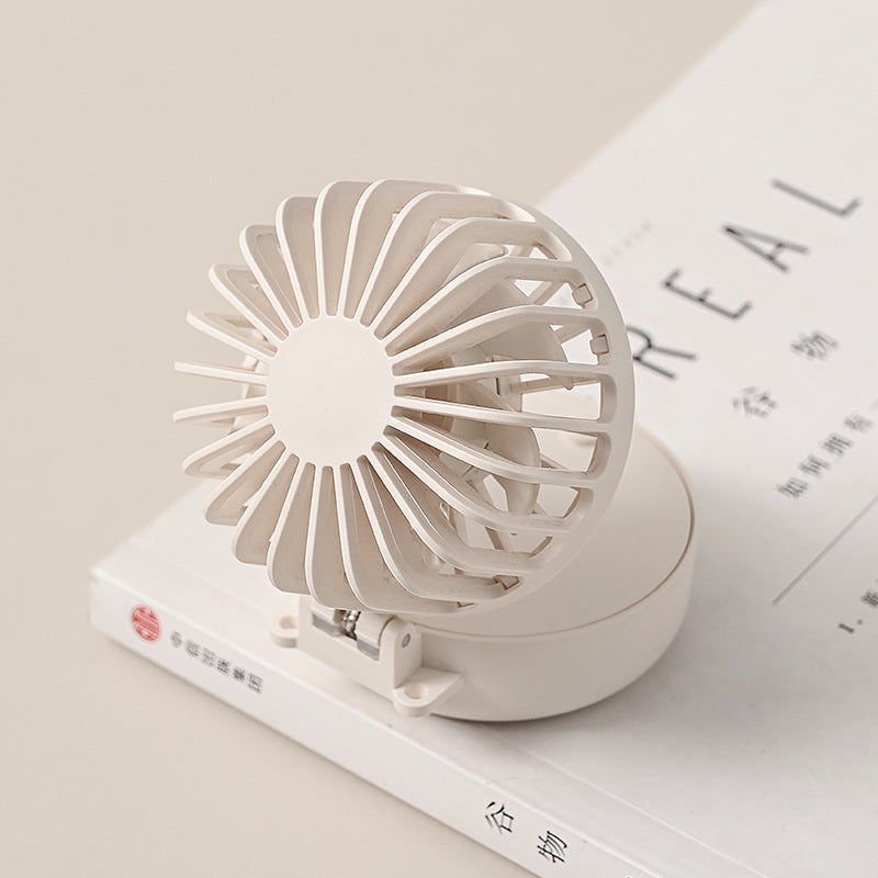 Kompakter Reiseventilator Brehn