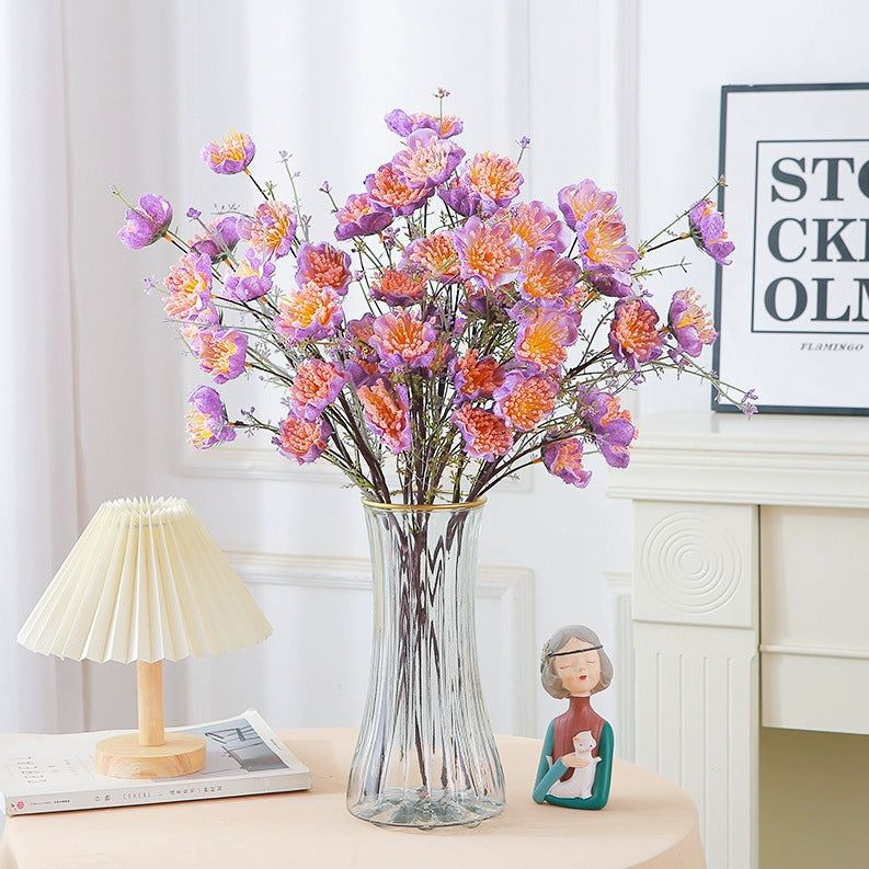 Künstliches Blumenarrangement für die Inneneinrichtung