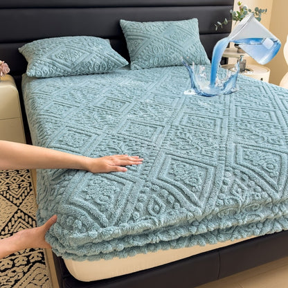 Luxuriöse geprägte Fleece-Bettdecke