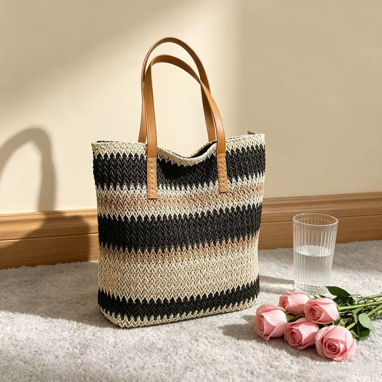 Einkaufs- und Strandtasche mit Elegantem Streifenmuster Brehn