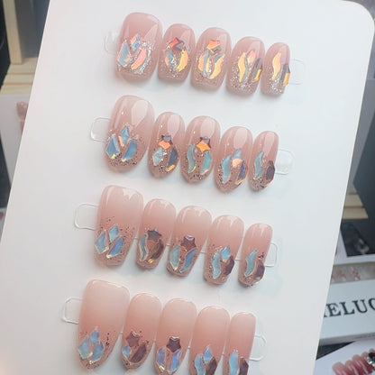Elegantes mit Kristallen verziertes Press-On-Nagel-Set Brehn