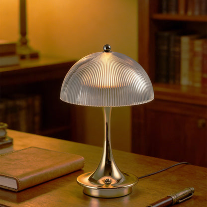 Elegante dekorative Tischlampe