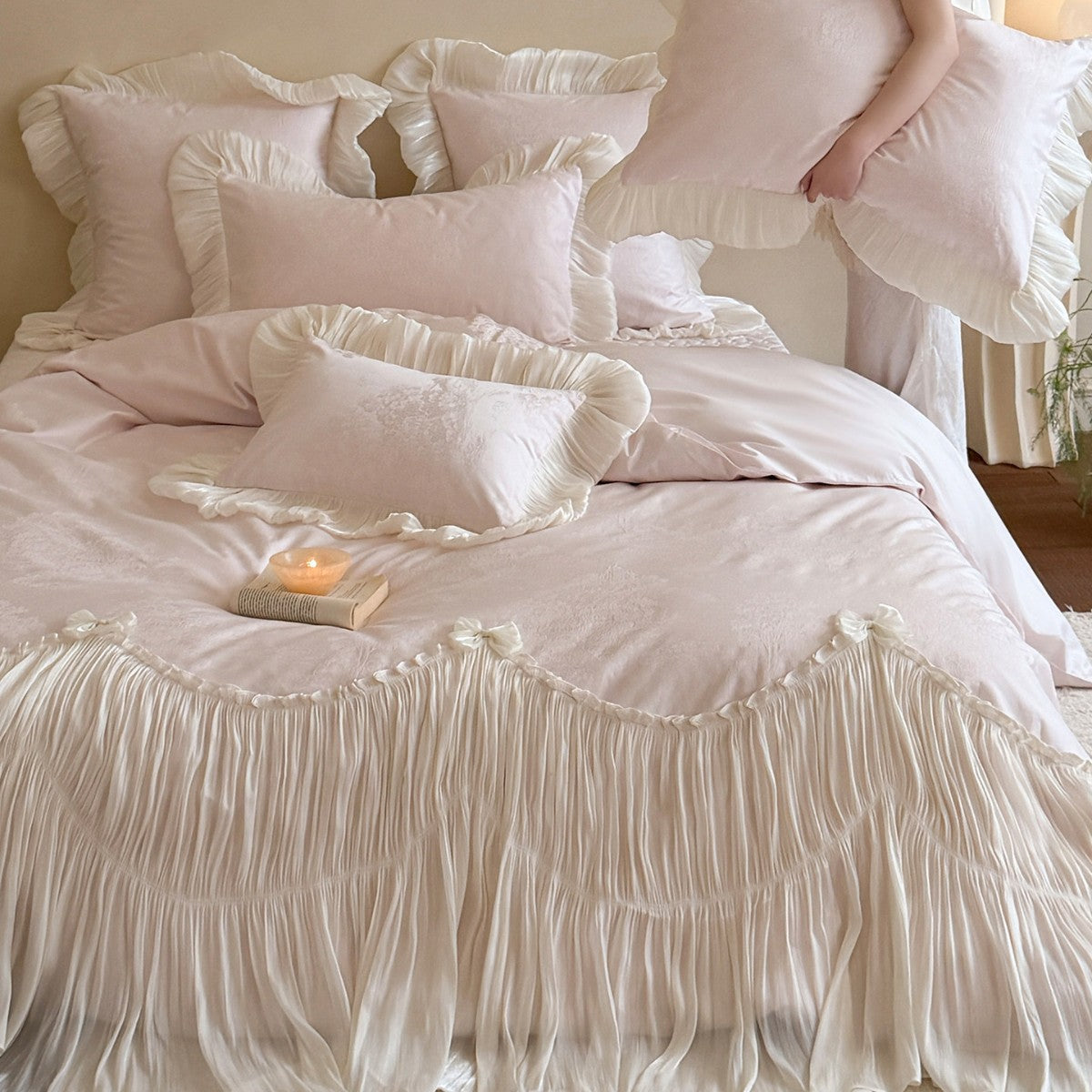 Luxe Falten Voile & Jacquard Rüschenduvet Ensemble mit Volant Euro Kissenbezügen