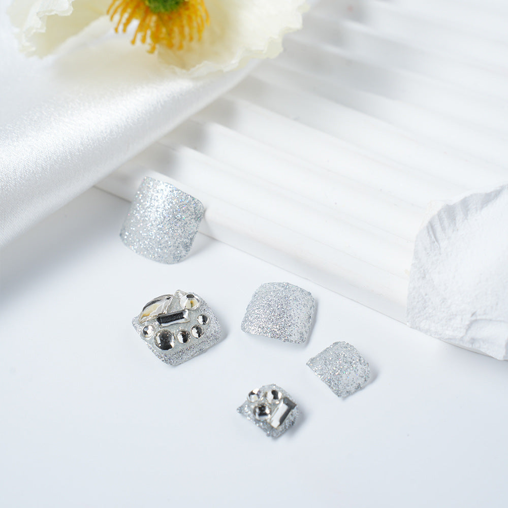 Glitzerndes Press-On Nagelkunst Set Brehn