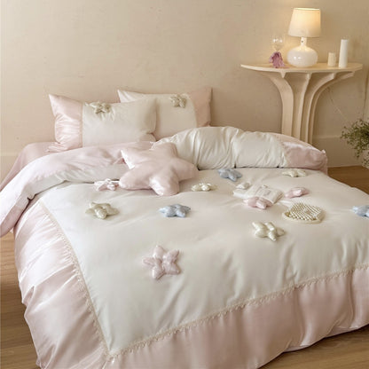 Luxus Seiden-Feeling Satin Bettbezug Set mit 3D Stern Applikation & Spitzenrand