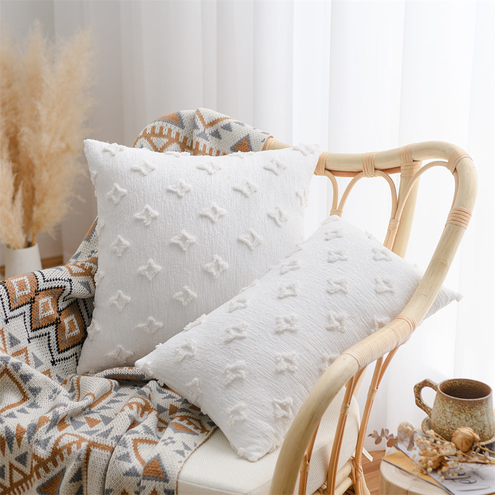 Dekorativer Kissenbezug im Boho‑Skandi‑Mix mit handtuftetem 3D‑Diamantrelief Brehn