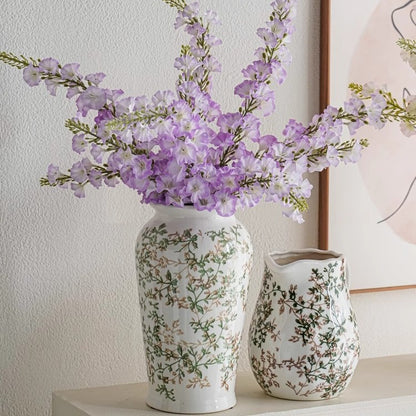 Handgefertigte Keramikvase mit floralen Motiven Brehn