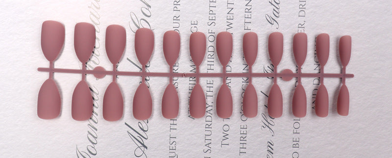 Stiletto Press-On Nail Set Brehn