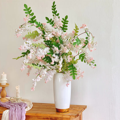 Lifelike Blumenarrangement