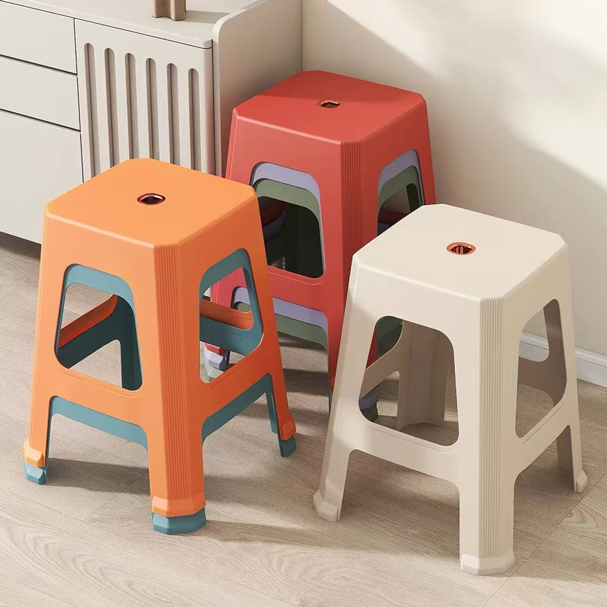 Robuster zusammenklappbarer Hocker Brehn
