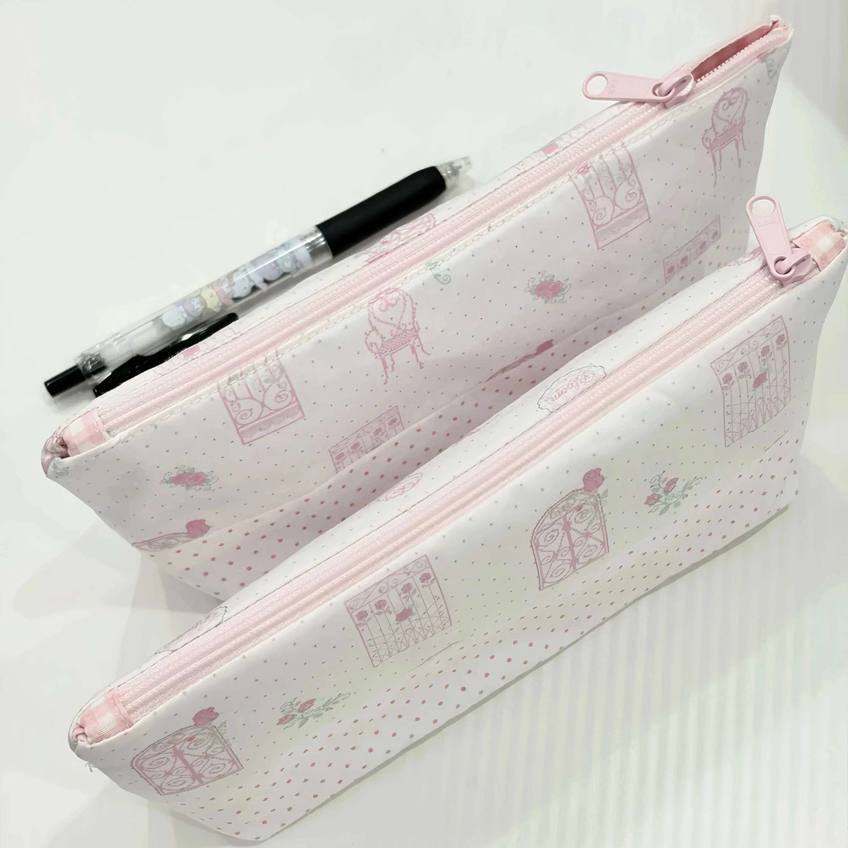 Stylische Blumenmuster Bleistiftetui