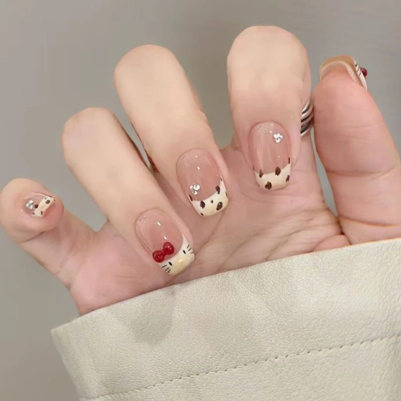 Niedliche katzenmotiv-nagelverlängerungen