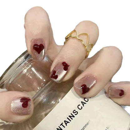 Heart-Akzent Press-On Nagelkunst Brehn
