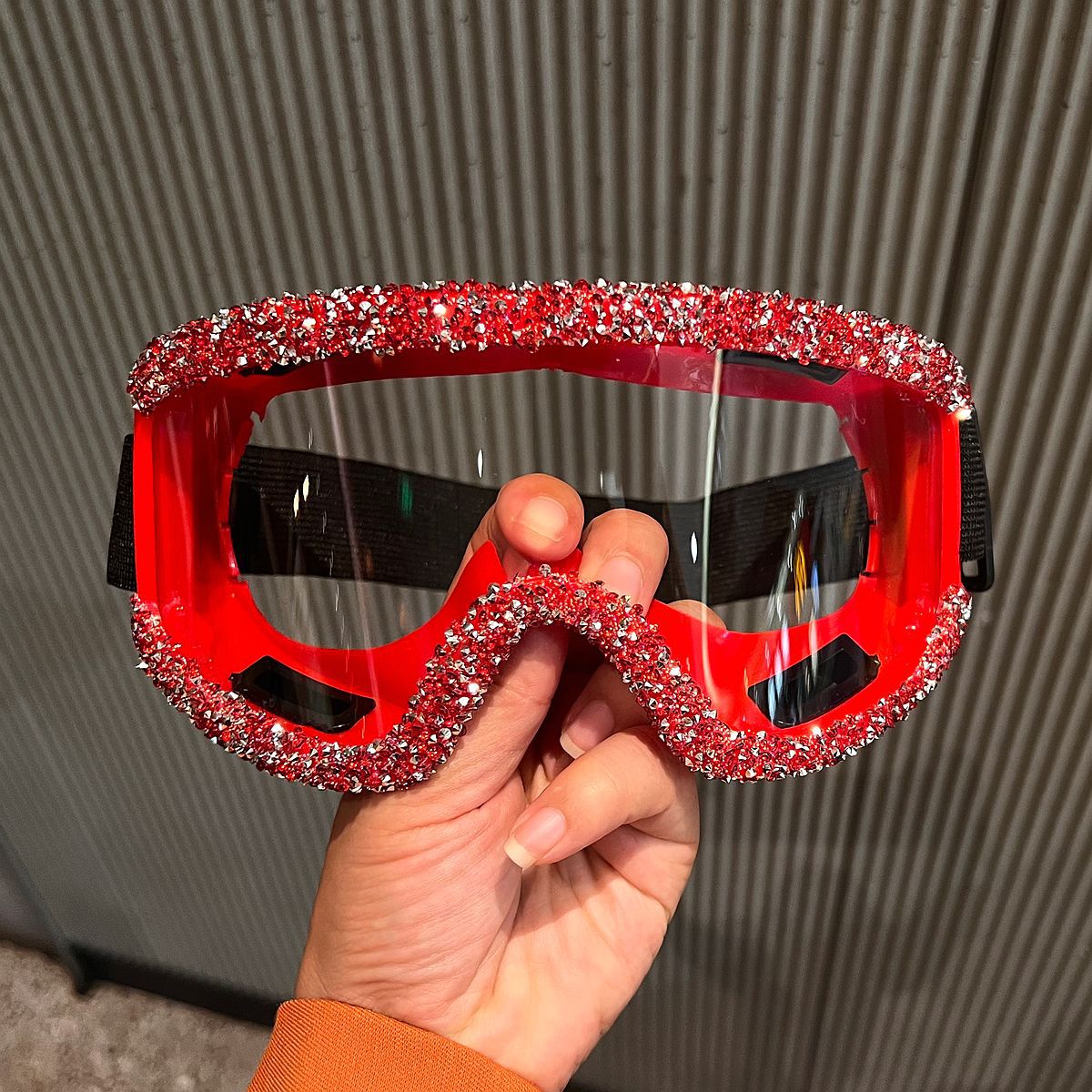Damen glamouröse Skibrille mit funkelndem Kristallrahmen Brehn