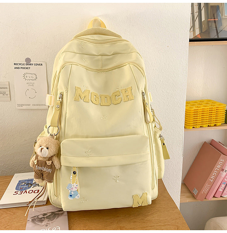 Besticketer Reiserucksack