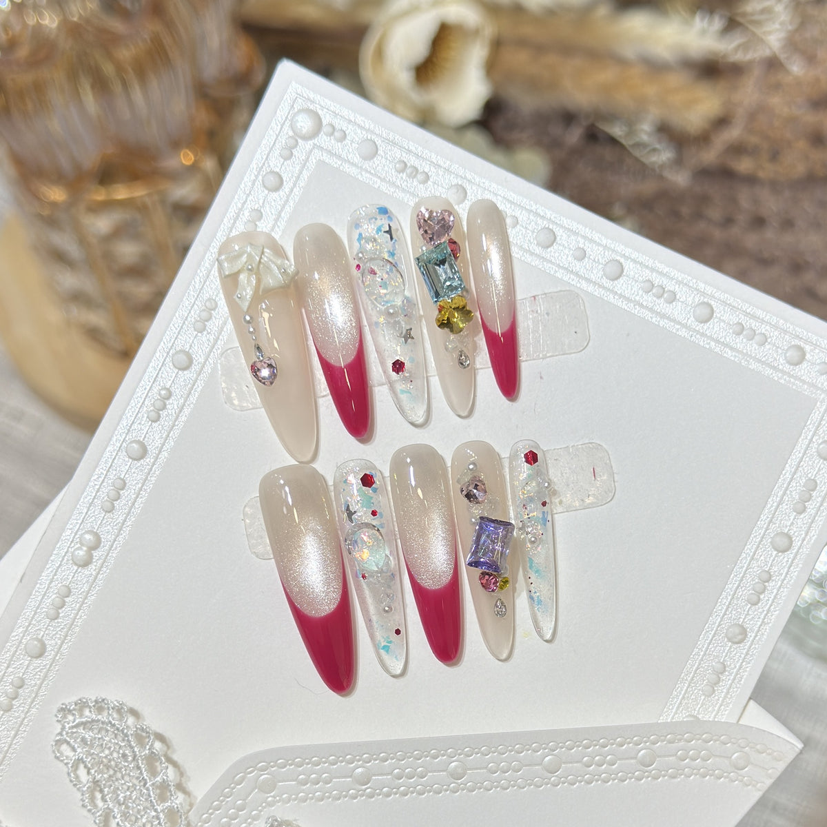 Stylisches dekoratives Press-On-Nagelset Brehn