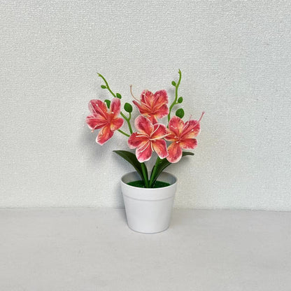 Lebensechte Kunstblumenarrangement für die Wohnkultur