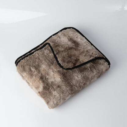 Damen luxuriöse Kuscheldecke mit samtiger Textur Brehn