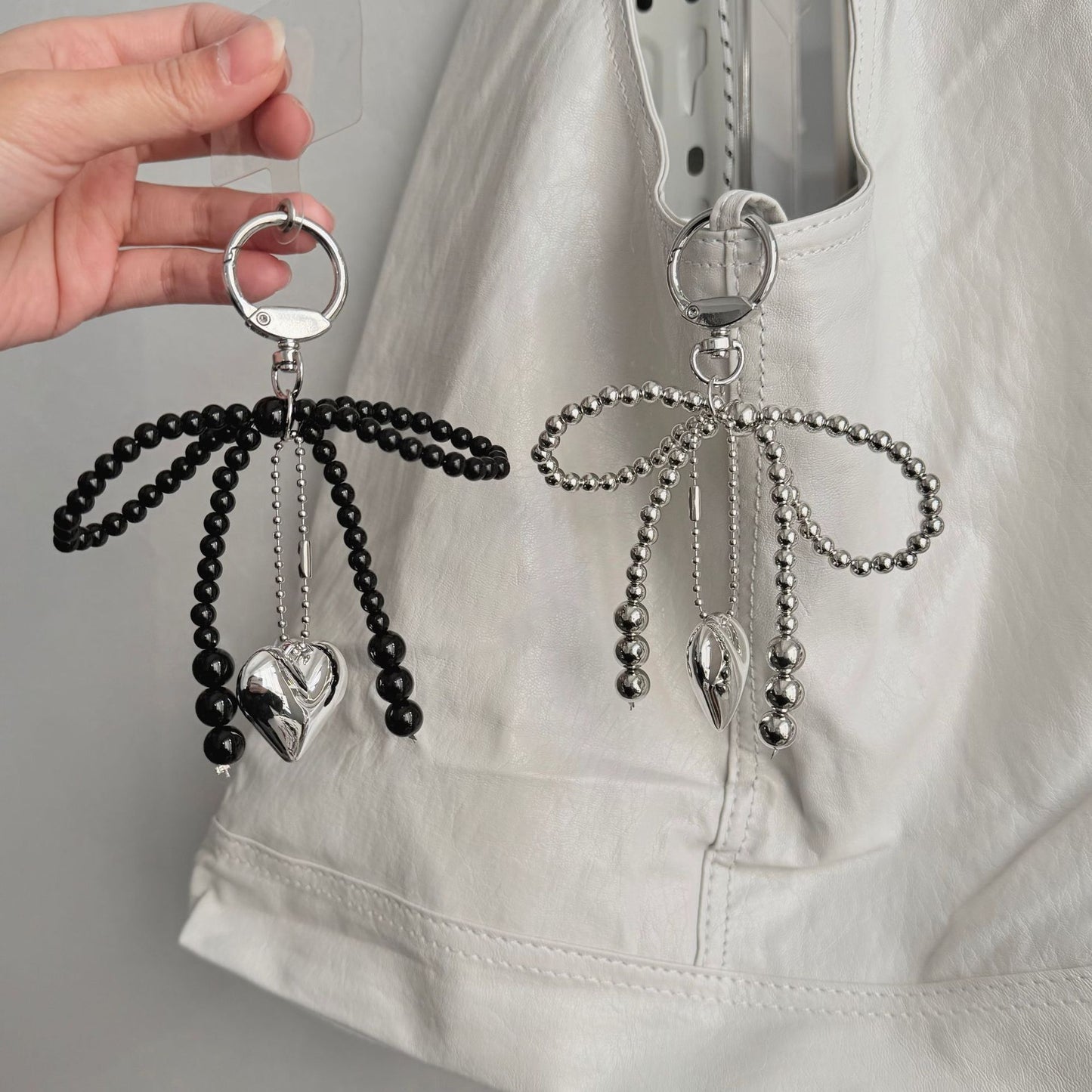 Eleganter Perlencharms-Schlüsselanhänger Brehn