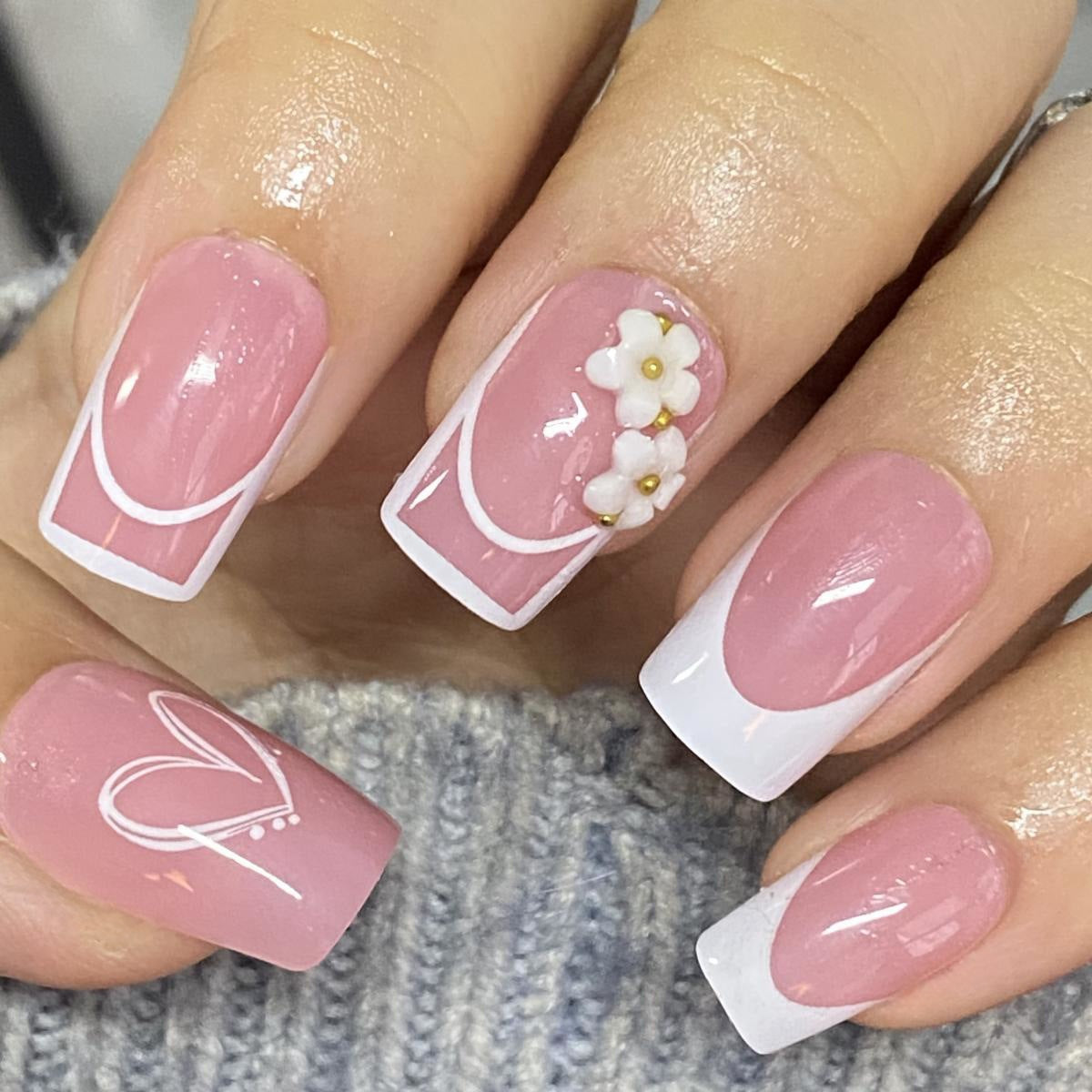 Dekoratives Aufklebe-Nageldesign Brehn