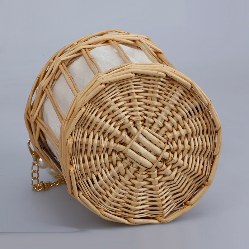 Damen elegante Korbtasche mit Perlenkette Brehn