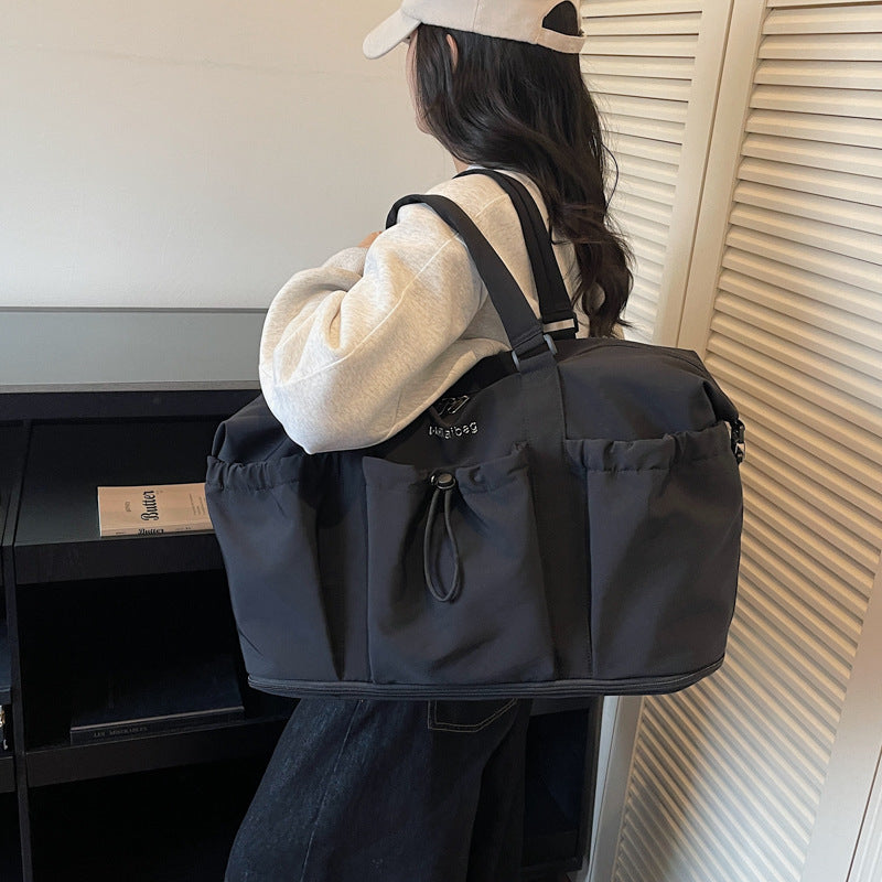 Damen Vielseitige Reisetasche mit mehreren Außentaschen Brehn