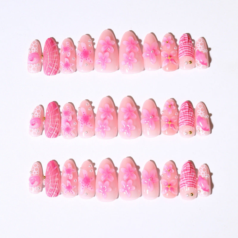 Künstlerisches 3D-Blumen-Press-On-Nageldesign