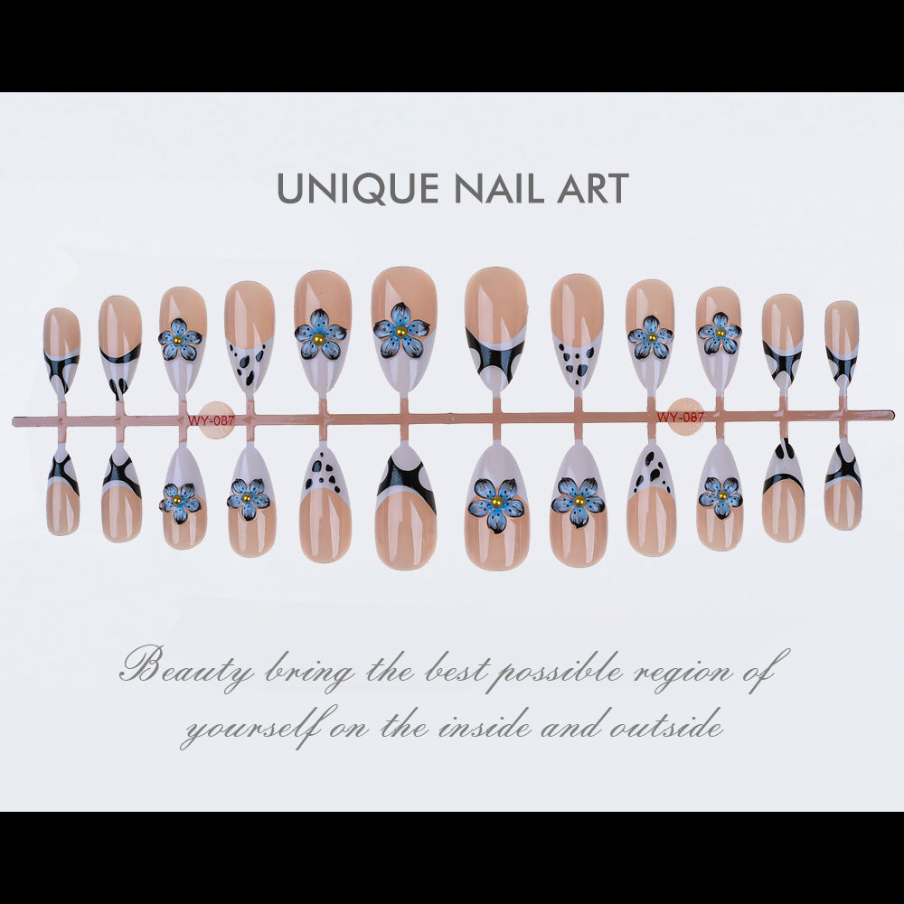 Blumen-Themen Press-On Nageldesign-Kollektion Brehn