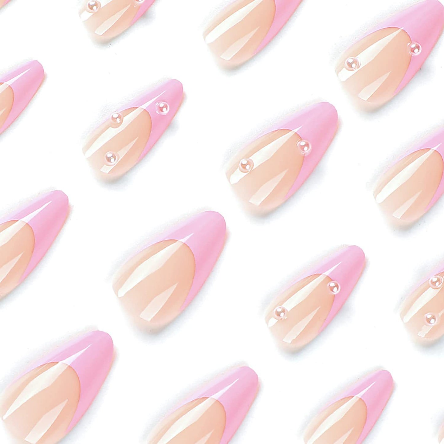 Kunstnagelset mit eleganten Perlenverzierungen Brehn