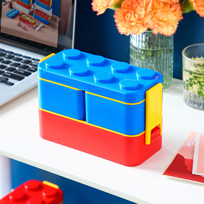 Kreativer Lego-inspirierter Lebensmittelaufbewahrungsbehälter