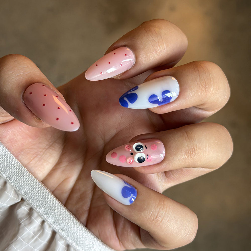 Verspieltes Cartoon Press-On Nagelset Brehn