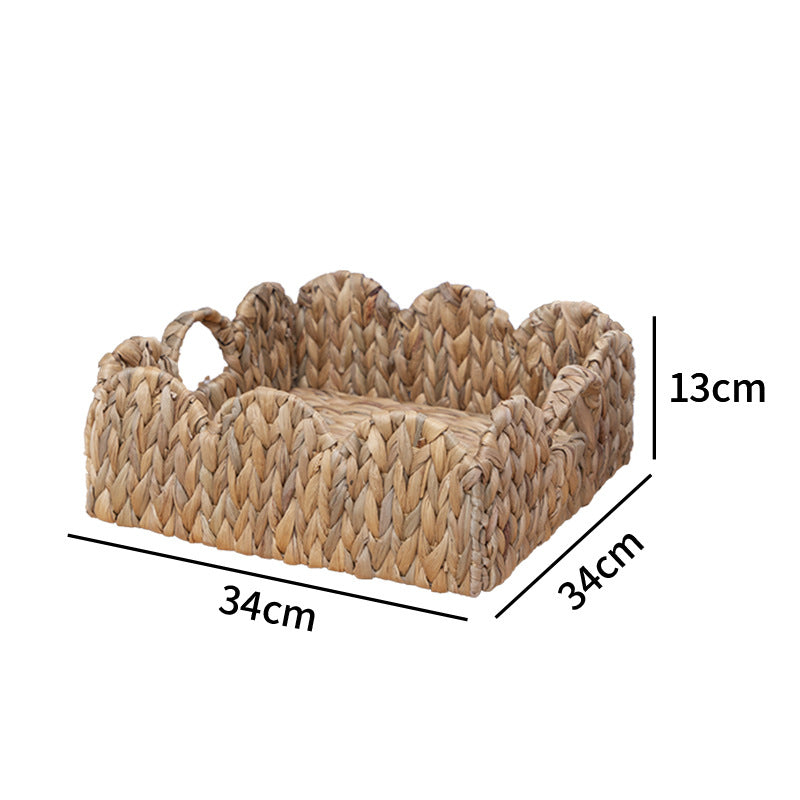 Dekorative geflochtene Tasche
