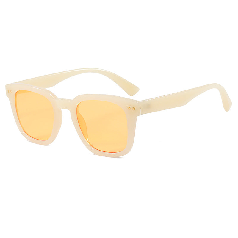 Damen Quadratische Sonnenbrille mit modernem transparentem Rahmen und UV-Schutz Brehn