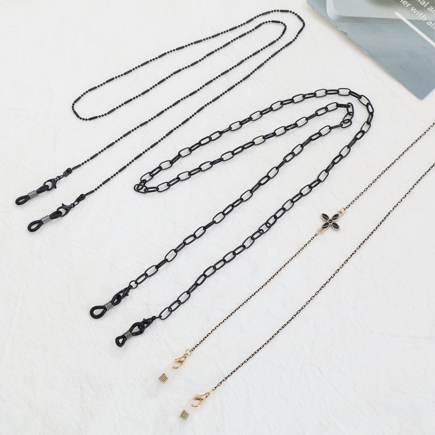 Beaded Eyewear Retainer Chain Brehn