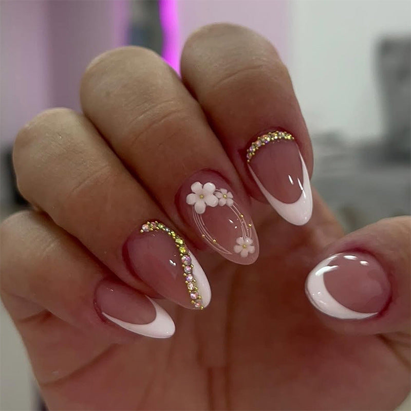 Premium Künstlerische Press-On Nagelset mit Eleganten Design Akzenten Brehn