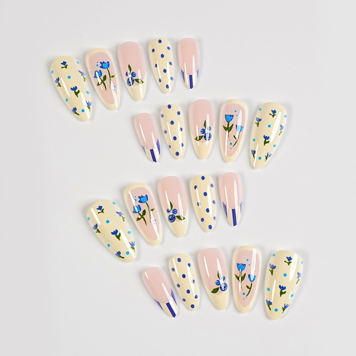 Künstlerisches Florales Nagelkunst-Kit