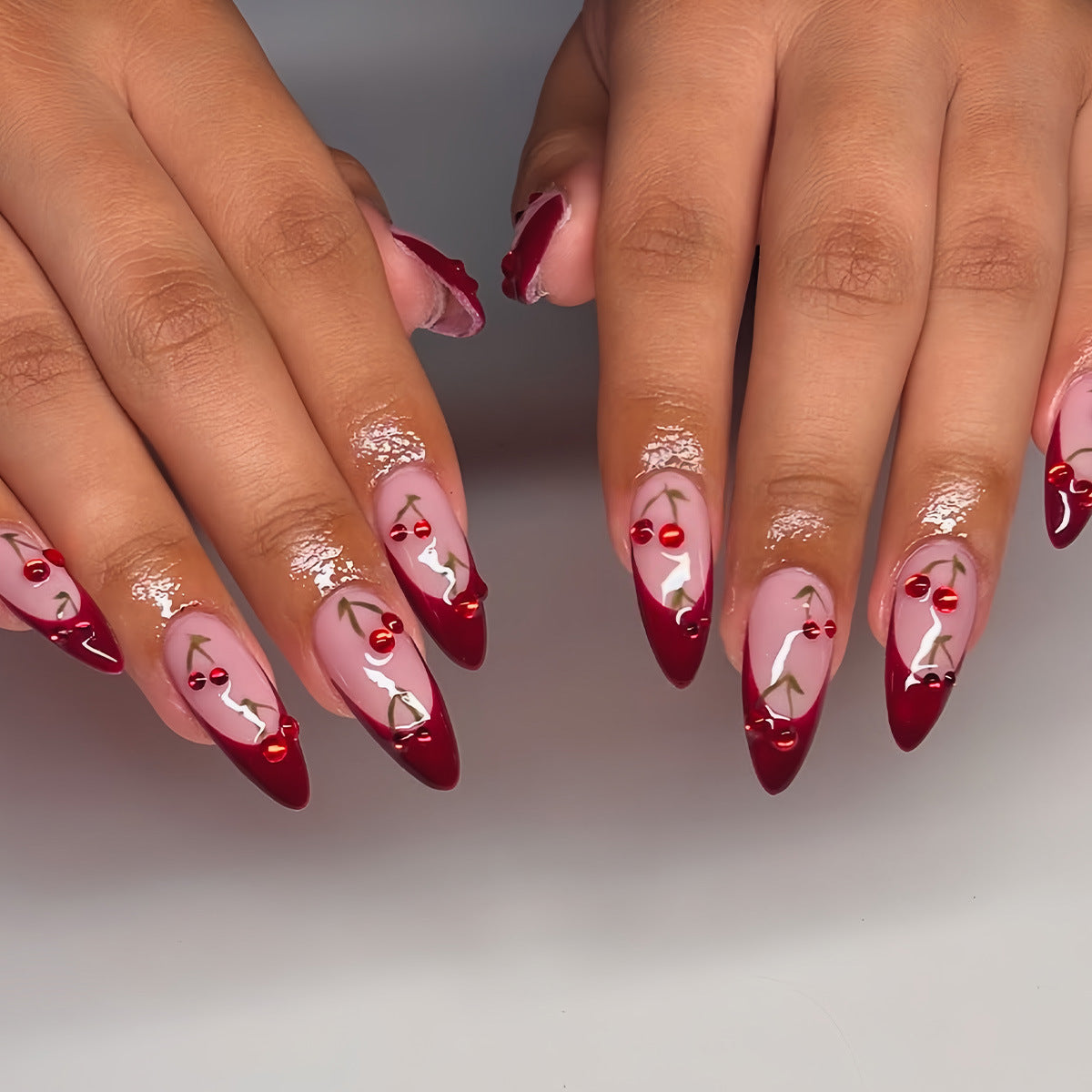 Dekorative Stiletto Nagelkunst Brehn