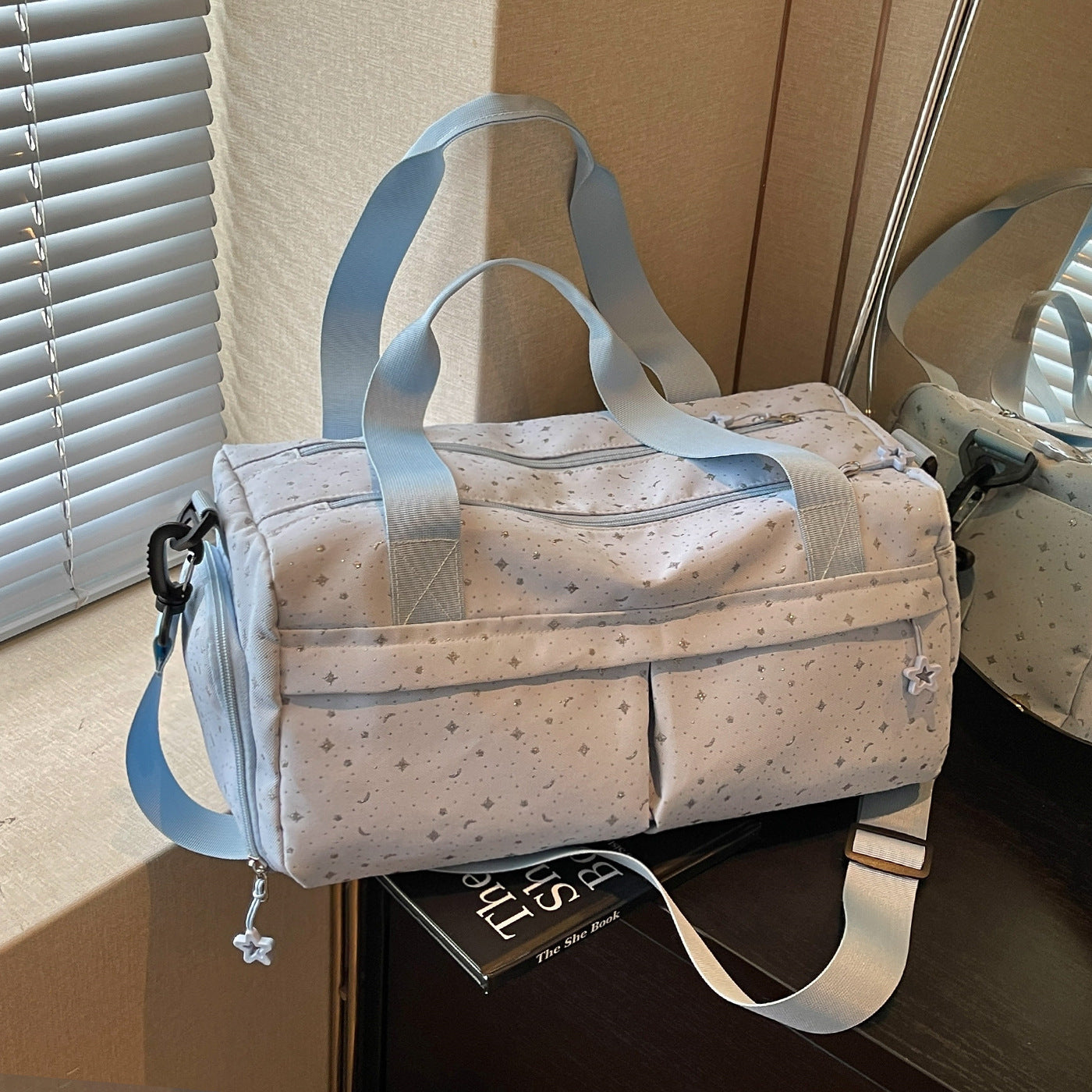 Stylische vielseitige Reisetasche