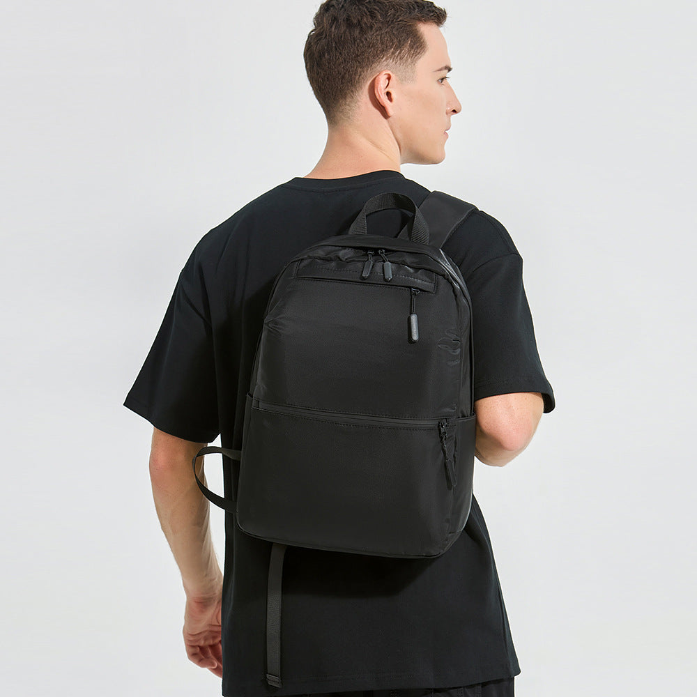 Leichte minimalistische Laptop-Rucksack Brehn
