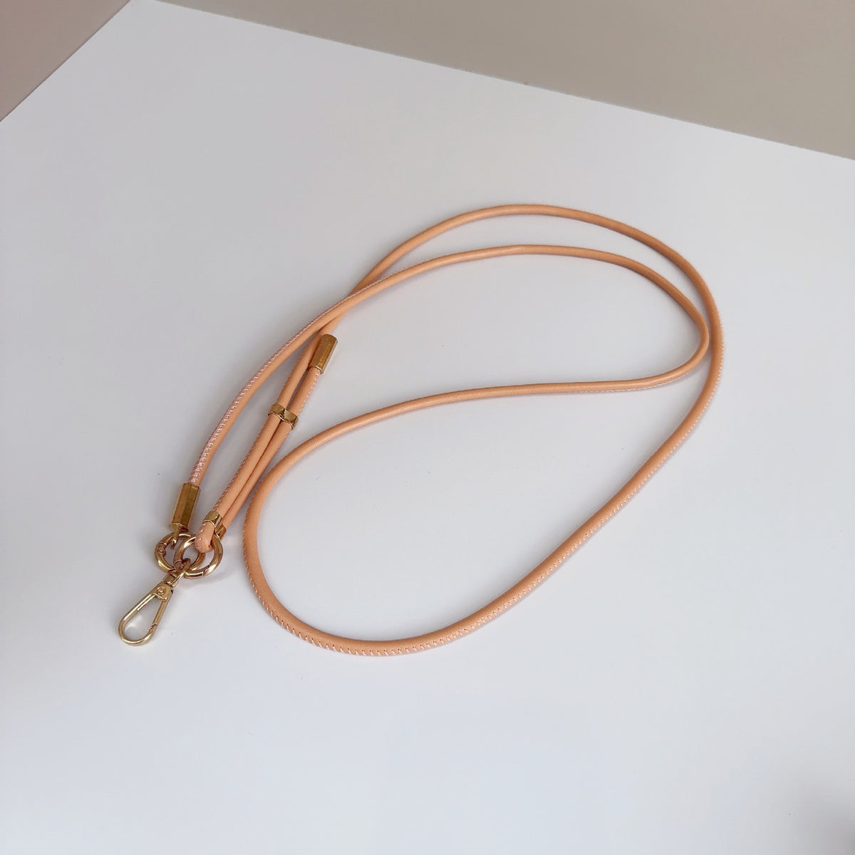 Verstellbares Multi-Use Lanyard mit dualen Clips Brehn