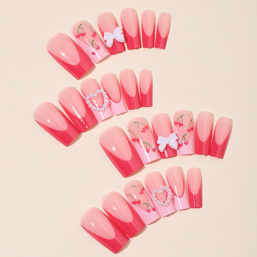 Kunstnagelset mit romantischen Blumenmotiven Brehn