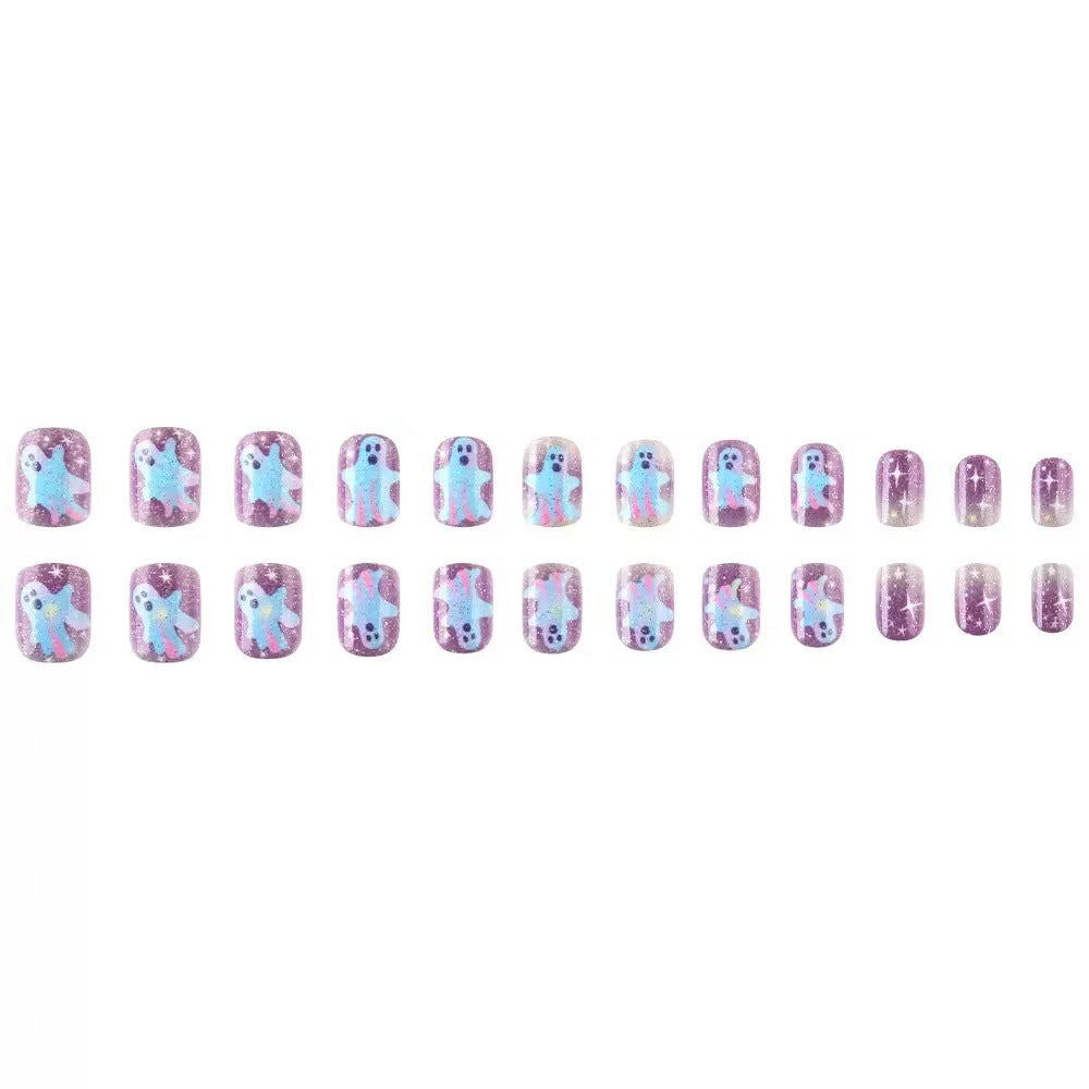 Kunstnagelset mit gruseligen Geistermotiven Brehn