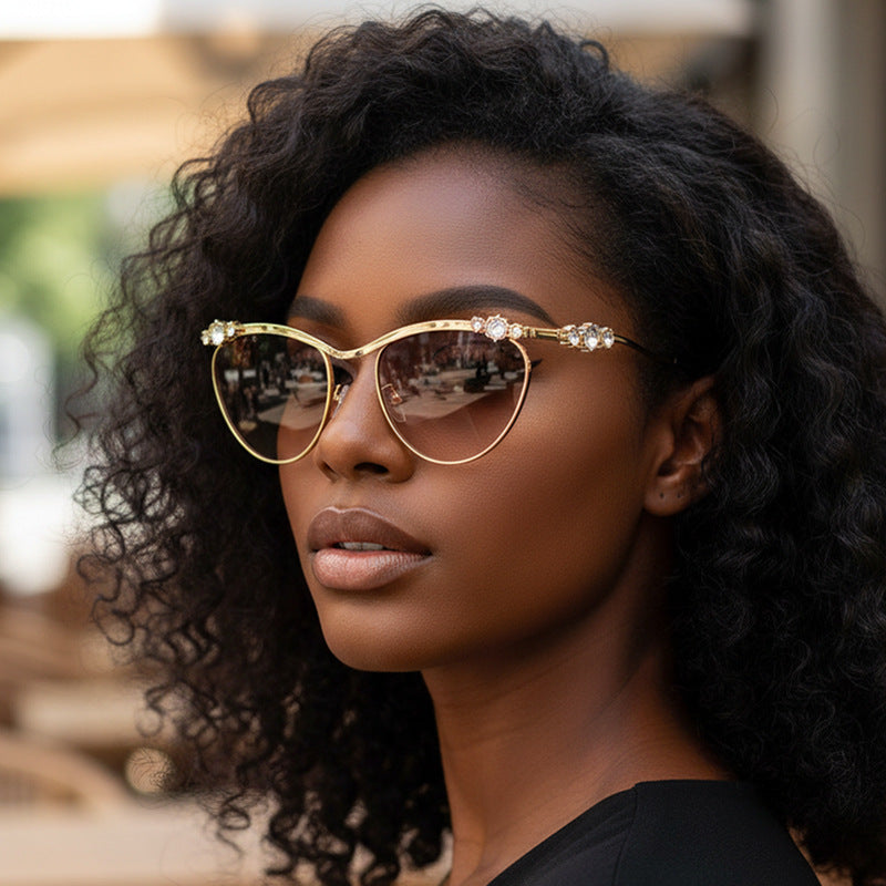 Damen Designer-Sonnenbrille mit funkelnden Details Brehn