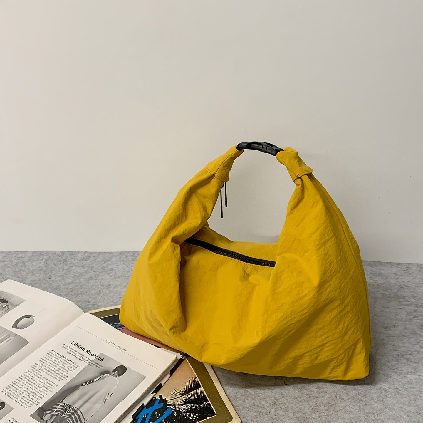 Lässige leichte Hobo-Bag Brehn