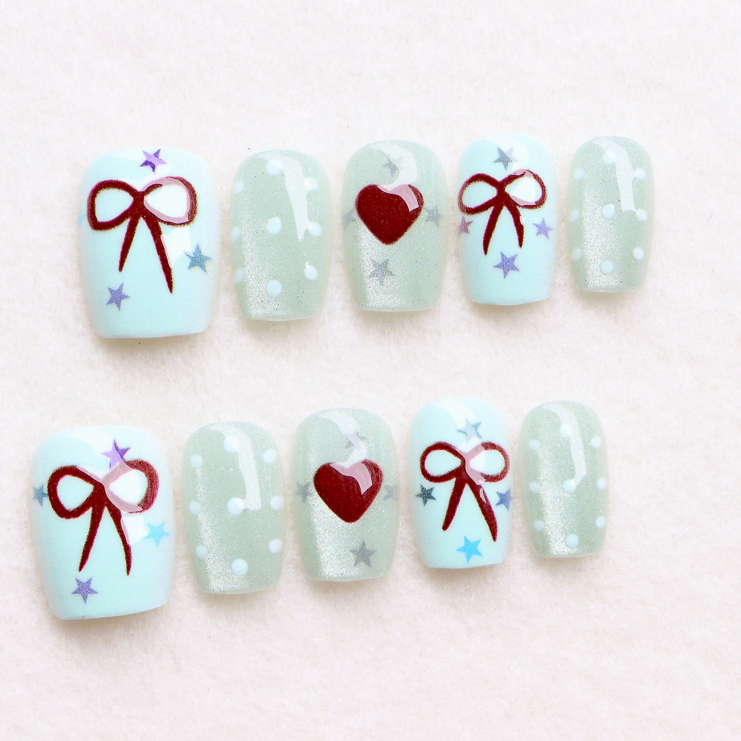 Dekoratives, urlaubsbezogenes Press-On-Nagelkunst-Set Brehn