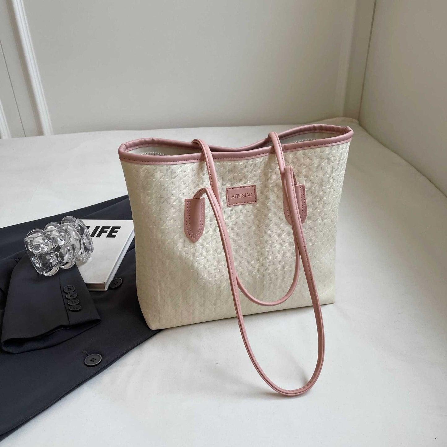 Elegante strukturierte Tote Bag Brehn
