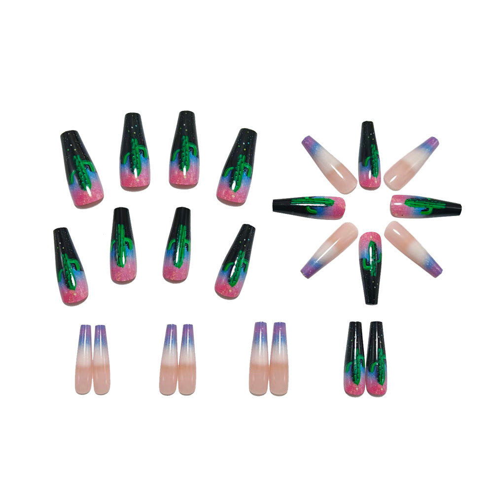 Kreative Nagelkunst mit Kaktusdesign Brehn