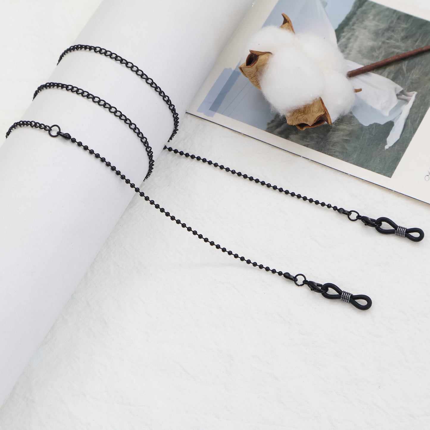 Beaded Eyewear Retainer Chain Brehn